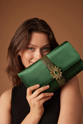 Alice Emerald Green Clutch